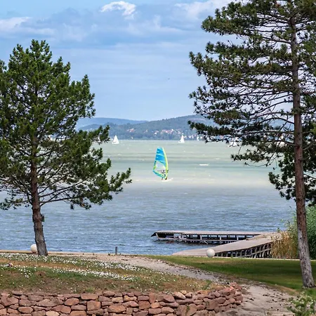 Balaton Flow 4* Fonyód